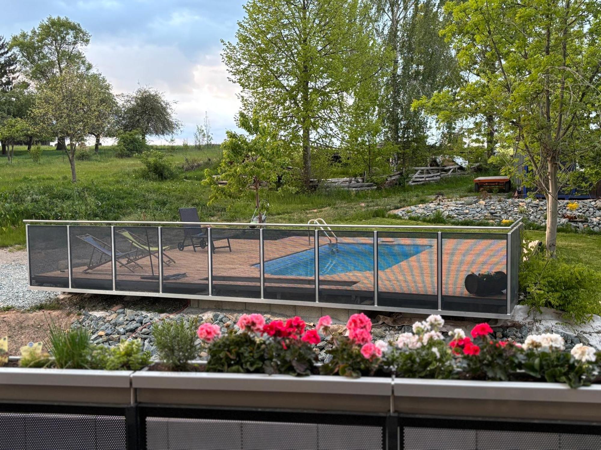 Ferienwohnungen Brenner Einchecken Und Wohlfuehlen Langenbernsdorf Exterior photo